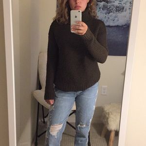 Chunky knit Forever 21 turtleneck small sweater
